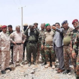 اللواءان السيد والامير يتفقدان جبهات محور يافع