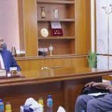 الرئيس الزُبيدي يطّلع من محافظ أبين على تطورات عملية سهام الشرق وجهود تطبيع الحياة بالمحافظة