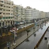 الآن..أمطار خفيفة على بعض مديريات العاصمة عدن