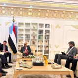 الرئيس القائد عيدروس الزُبيدي يستقبل سفير بعثة الاتحاد الأوروبي