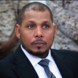 محافظ سقطرى ينعي استشهاد القائد عبد اللطيف السيد