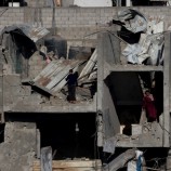 في اليوم الـ60 للحرب على غزة .. القطاع “خارج التغطية” والاحتلال يواصل وحشيته