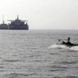 الحوثيون يعترفون بأستهداف سفينة حاويات قرب باب المندب
