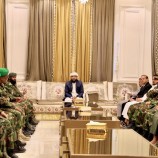 المحرّمي يرأس اجتماعاً موسعاً بقادات الأحزمة الأمنية ويؤكد أهمية تكامل الأدوار الأمنية