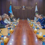 الأمين العام للمجلس الانتقالي يجري مباحثات مع نائب المبعوث الأممي حول تطورات العملية السياسية والملف الاقتصادي