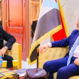 الكثيري يطّلع على سير العمل ومستوى الإنجاز لإعادة تشغيل مصافي عدن