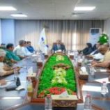 وزير النقل يجتمع بشأن خطة دعم النقل الجوي بطائرات اضافية