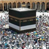 الحجاج المتعجلون يؤدون طواف الوداع بيسر وطمأنينة