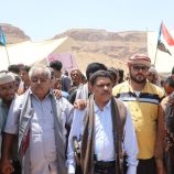 رئيس انتقالي حضرموت يشهد الزواج الجماعي الميسر الأول لعدد 100 عريس وعروس في مديرية يبعث