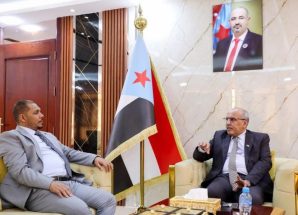 الكثيري يطّلع من محافظ سقطرى على الأوضاع العامة في الأرخبيل