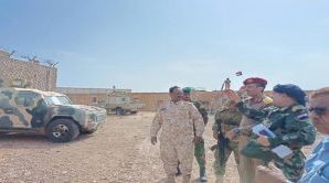 العميد العنشلي يزور كتائب قطاع موري بأرخبيل سقطرى