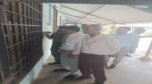 رئيس نيابة استئناف شمال عدن يقوم بزيارة تفقدية للاطلاع على سير العمل القضائي بسجن المنصورة