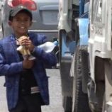 «عمالة الأطفال».. مشهد قاتم عمقته الصراعات