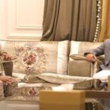 المحرمي يناقش مستجدات الأوضاع الأمنية مع رئيس الأركان العامة و دوائر وزارة الدفاع