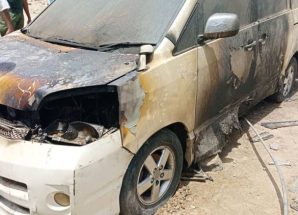 نقابة الصحفيين والإعلاميين الجنوبيين بأبين تُدين جريمة إحراق سيارة الإعلامي عادل الحنشي