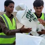 “النظافة ثقافة”.. حملة توعوية في شواطئ المكلا بموسم نجم البلدة