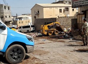 مؤسسة شروين تطلق مبادرة “لبيك يا عدن” لرفع مخلفات السيول وتستعرض استجاباتها منذ اليوم الأول للمنخفض