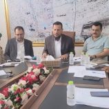 وكيلا عدن “شيخ” و”الكاف” يثمنان دور سلطة المنصورة بتفعيل الإيرادات واهتمامها بالخدمات والبنى التحتية