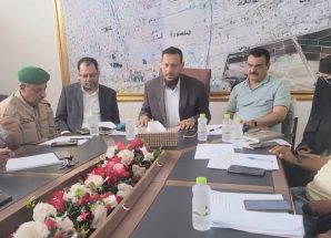 وكيلا عدن “شيخ” و”الكاف” يثمنان دور سلطة المنصورة بتفعيل الإيرادات واهتمامها بالخدمات والبنى التحتية