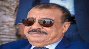 اللواء بن بريك يرسل برقية تعزية للشيخ صالح الشرفي بوفاة شقيقته