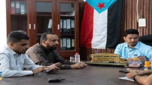 مدير عام مديرية البريقة يشيد بالدور الفاعل التي تقوم به مجموعة القطيبي في مواجهة أضرار السيول و الأمطار