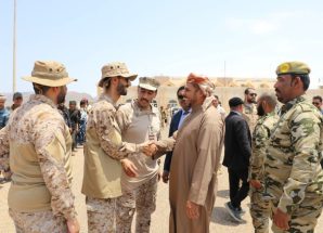 القوات المشتركة تسير رحلة طيران لنقل طلاب الكلية الجوية من أبناء سقطرى إلى سيئون