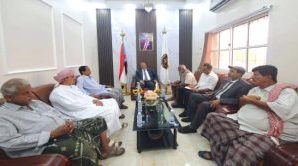 فريق الرقابة والتوجيه الرئاسي يلتقي بالهيئة العسكرية الجنوبية بالمهرة