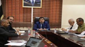 بن عفرار يستقبل سعادة السفير السويسري للبحث عن أوجه التعاون وتعزيز الشراكة في مجال المياة والاصحاح البيئي