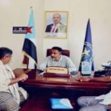 رئيس تنفيذية الانتقالي يجتمع بمدير البحث الجنائي في محافظة أبين للبث في سير الاداء وأبزر الصعوبات التي تواجه الإدارة