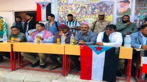الجعفري وعُباد والقشم يشهدون تكريم فريق نادي القزعة ويتفقدون سير العمل بالمجمع التربوي بالمديرية
