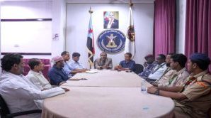 فريق التوجيه والرقابة الرئاسي يلتقي مفوض الكشافة وقادة العمل الكشفي بمحافظة المهرة