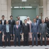 الوفد الحكومي برئاسة لملس يطلع على تجربة المدرسة الحزبية لبلدية شنغهاي الصينية