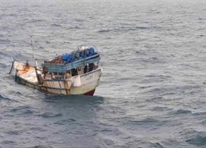 نداء عاجل لإنقاذ سفينة مفقودة قبالة سقطرى