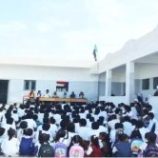 انتقالي المحفد يتفقد العملية التعليمية في مدرسة الشهيد شلال ويكرّم أوائل الطلاب