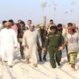 محافظ سقطرى يتفقد مخيم عومق السياحي ويشدد على تنشيط السياحة بالمحافظة