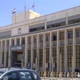 مسؤولو المؤسسات والمرافق الحكومية بعدن يكذبون الانباء الصادرة عن صرف المرتبات المتأخرة لموظفي الدولة