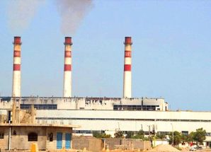 انقطاعات طويلة للتيار الكهربائي عن العاصمة عدن وسط غياب الحلول الحكومية