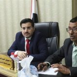 بن عفرار يناقش سبل تطوير أداء فروع مؤسسة المياه بالمهرة