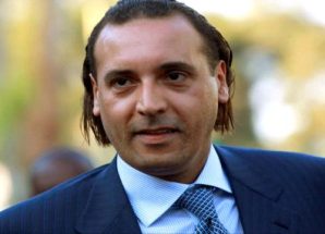 إطلاق سراح نجل القذافي بعد احتجازه 10 سنوات على جريمة حدثت وعمره عامين