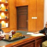 محافظ حضرموت يشيد بجهود صندوق الرعاية الاجتماعية في دعم الأسر وتحسين الخدمات المجتمعية