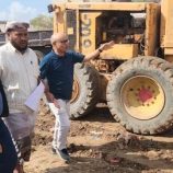 منصورة عدن تدشن دوار بئر فضل بالشراكة مع القطاع الخاص