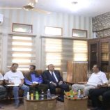 الفريق الرئاسي يزور مكتب التربية والتعليم بمحافظة المهرة