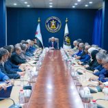 الرئيس الزُبيدي يترأس اجتماعاً موسعاً لهيئة رئاسة المجلس الانتقالي والأمانة العامة