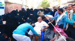 مستشفى عدن التعاوني الخيري يدشن المخيم الطبي الجراحي الثالث