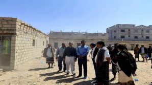 إزالة البسط العشوائي من مساحات الخدمات العامة في عتق