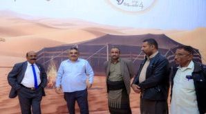 بن لسود يطلع على التحضيرات النهائية لانطلاق مسابقة “شاعر شبوة”