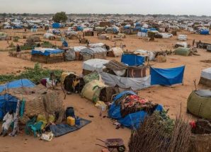 الإمارات تدعو لوقف فوري وغير مشروط لإطلاق النار والحرب الأهلية بالسودان