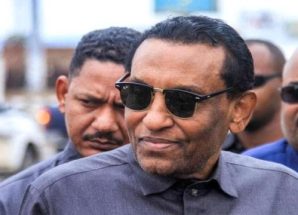 رئيس وزراء السودان يطالب بتصنيف قوات الدعم السريع “إرهابية”