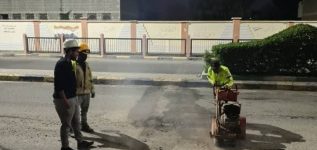 بدء أعمال قص الحفريات المتضررة في خط المطار بخورمكسر لتحسين حركة السير في العاصمة عدن