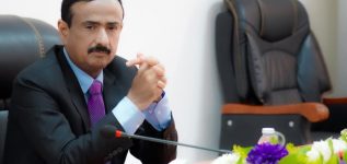 المحافظ بن الوزير يجدد دعوته لأبناء المحافظة للعودة وتعزيز وحدة الصف ويؤكد استمرار العفو الصادر عام 2022